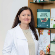 Dra. Lucia de Oliveira